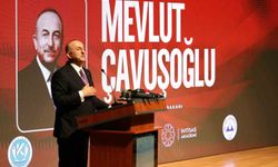 Önceki dönem Dışişleri Bakanı Çavuşoğlu, KAYÜ'de konferans verdi
