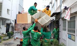 Osmangazi'de çöp eve müdahale