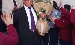 Osmaniye'de 43 yıllık eğitim neferine duygusal uğurlama