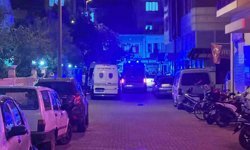 Otel önündeki silahlı saldırıda ağır yaralanan kadın hayatını kaybetti