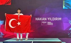 Özel Erdem Anadolu Lisesi öğrencisi Hakan Yıldırım Türkiye 2.'si