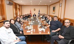 Rektör Adıgüzel'in katılımıyla 'AUPRESS Dergi Editörleri Değerlendirme Toplantısı' yapıldı