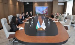 Rektör Hacımüftüoğlu'ndan Özbekistan'da kritik ilaç zirvesi