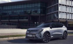 Renault Scenic E-Tech Elektrikli Türkiye'de satışa sunuldu