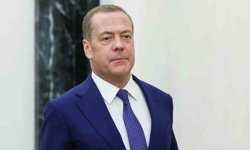 Rusya Güvenlik Konseyi Başkan Yardımcısı Medvedev: 'Nükleer kıyamet gerçekten mümkün'