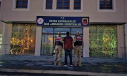 Şanlıurfa'da aranan şahıs jandarma operasyonuyla yakalandı