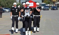 Şehit Polis Serkan Hızlı, İzmir'den dualarla uğurlandı