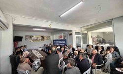 Selendi AK Parti'de mahalle başkanları toplandı