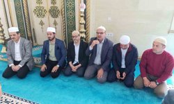 Selendi'de hacı adayları dualarla uğurlandı