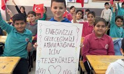 Siirt'te öğrencilerden öğretmenlere sıcak karşılama