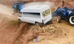 Siirt'te şiddetli yağış hayatı olumsuz etkiledi