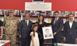 Silah arkadaşları Şehit Astsubay Mehmet Gündüz'ün adını kütüphanede yaşatıyor