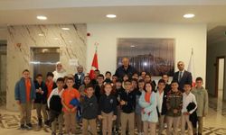 Sinop'ta öğrenciler devlet kurumlarının işleyişini yerinde öğrendi