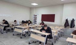 Sivas'ta öğrenciler manevi ödül için ter döktü