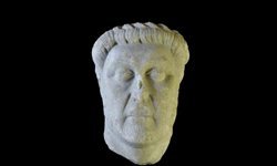 Smyrna'ya ait heykel başı ana vatanında: ABD heykeli Türkiye'ye iade etti