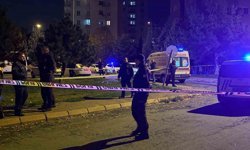 Sokak ortasında eşini öldüren sanık için ağırlaştırılmış müebbet talebi