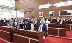 Sultangazi Belediyesi'nin 2025 Faaliyet Raporu meclis onayından geçti