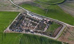 Sunurlu'nun minik meclis üyeleri fidan dikti