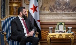 Suriye Devlet Başkanı eş-Şara, Suudi Arabistan Veliaht Prensi Selman ile görüştü