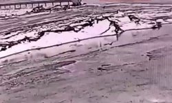 Tatvan'da otomobil takla attı: Sürücü yaralandı