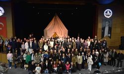 Tiyatro tutkunları Atakum'da buluştu