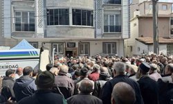 Trafik kazasında hayatını kaybeden kadın toprağa verildi