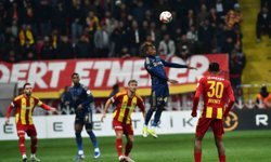 Trendyol Süper Lig: Kayserispor: 0 - Fenerbahçe: 1 (İlk yarı)