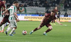 Trendyol Süper Lig: Konyaspor: 2 - Trabzonspor: 0 (İlk yarı)