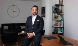 Türk Telekom, 'Erişilebilir Tiyatro' projesi kapsamında 'Ebedi Barış' oyununu erişilebilir kıldı