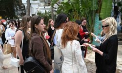 Ukrayna'dan gelen 100 seyahat acentesi yetkilisi Kemer turizmi hakkında bilgi aldı