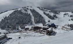 Uludağ'da sezon uzadı nisan ayıyla 2 metre kar var