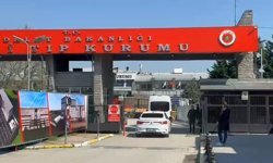 Ünlüler saç ve kan örnekleri alınmak üzere Adli Tıp Kurumu'na getirildi