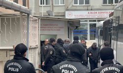 Uşak Belediyesine yönelik operasyonda gözaltına alınan şüpheliler adliyeye sevk edildi