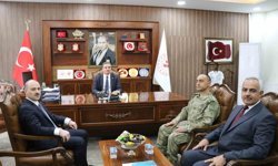 Vali Aydın Baruş'tan Oltu çıkarması