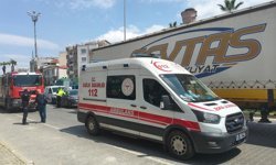 Yaya geçidinde tırın çarptığı kadın hayatını kaybetti