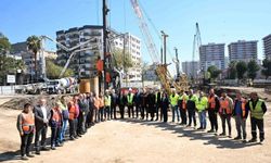 Yeni Dörtyol Köprülü Kavşağı'nda çalışmalar devam ediyor