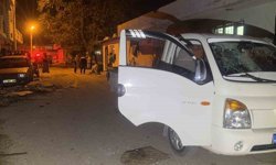 Yeni taşındıkları eve husumetlileri geldi, 14 yaşındaki çocuk silahla vuruldu