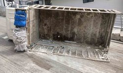 Yokuşta ilerleyemeyen kamyonetini araçlara çarpmamak için bilerek devirdiğini iddia etti