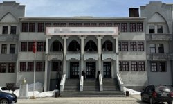 Yüksekova'da hareketli dakikalar: Okuldaki ihbar asılsız çıktı