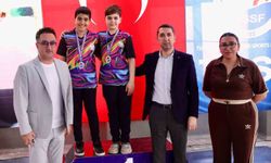 Yüzmede Elazığ'a 19 madalya