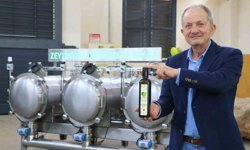 Zeytinyağında üreticileri heyecanlandıracak makine: Soğuk sıkımda sıcak sıkım verimi