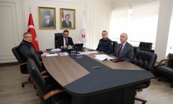 Zonguldak Valisi Bektaşoğlu güvenlik toplantısına katıldı