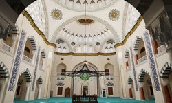 Rize Recep Tayyip Erdoğan Camii yükseliyor