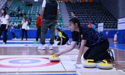 156 sporcu final bileti için ter döktü