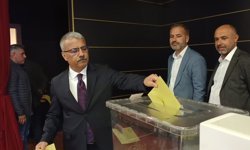 Adıyaman ESOB'da Duranay güven tazeledi