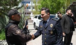 Ağrı Emniyet Müdürü Önder, Kurban Bayramı'nda emniyet personeliyle bayramlaştı
