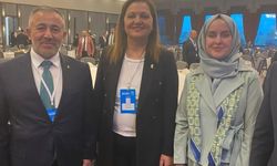 AK Parti'ye geçen Afyonkarahisar Belediye Başkanı Burcu Köksal'a ilk tebrik Bilecik'ten
