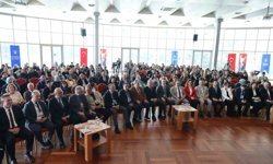 Anadolu'nun seramik kültürü Bursa'da konuşuldu