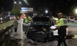 Aracın hurdaya döndüğü kazayı burnu bile kanamadan atlattı