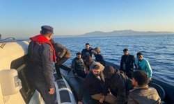Aydın'da 18 düzensiz göçmen kurtarıldı